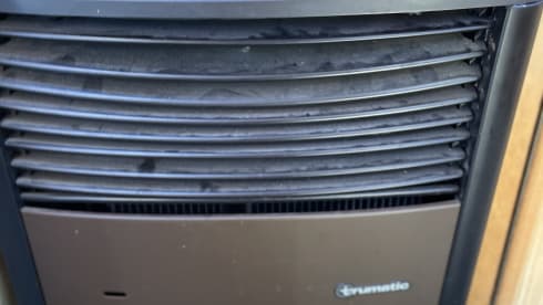 Tali – 4 berth Peugeot bus from 2006