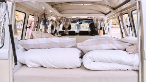 Tiny Finy Volkswagenbus Twente – Romantic, boutique Camper