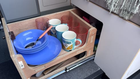 Paulo – An Orange Adventure! 3 berth Volkswagen campervan from 2007