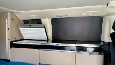 MP  – Mercedes, MarcoPolo, 4 × 4