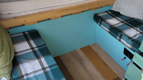 Surfisbus – Sustainable Crafter for 2 + 1 (a baby or child)