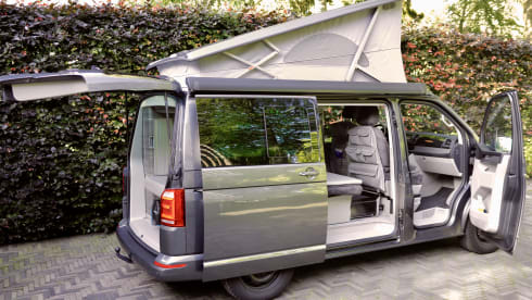 ~2 – 4p Volkswagen 4wd Adventure Campervan