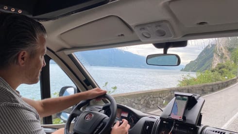 Luxury 5p Challenger, automatic, off-grid