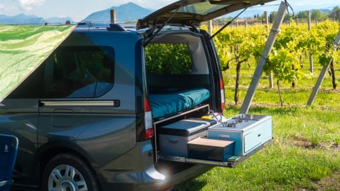 Palermo – 2-seater Ford campervan from 2026