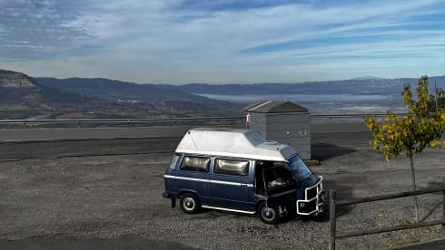 Quatro B – Volkswagen T3 baby blue