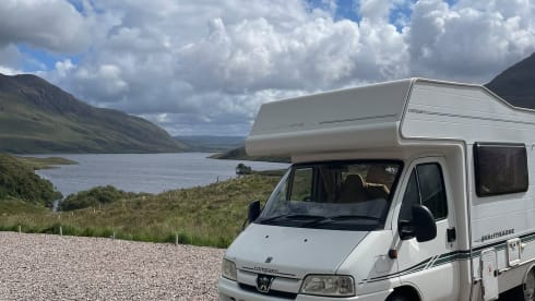 Frida  – 4 berth Peugeot Compass Avantgarde from 2004