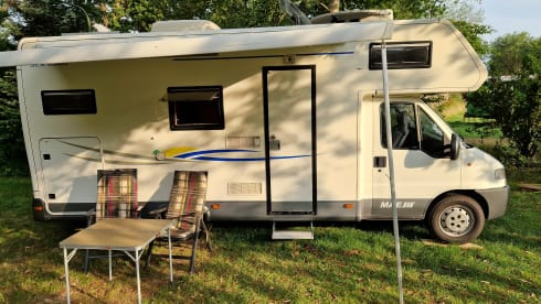 Nice spacious Fiat Ducato 2.8Tdi with all amenities 