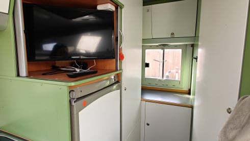 Gezellige 4-persoons alkoofcamper – ideaal voor stel of klein gezin