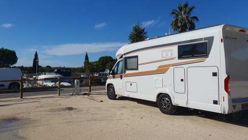 2p Malibu semi-integrated uit 2024