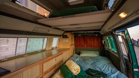 Vinny – 4 Berth Volkswagen Trident