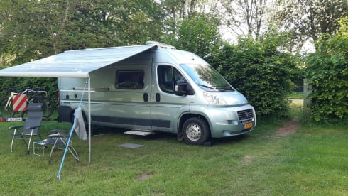 Bavaria Camp Marino – Marino: practical 2p Fiat Ducato bus camper