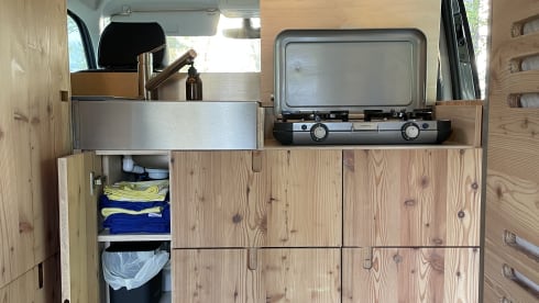 Aster – 4p Volkswagen campervan from 2024