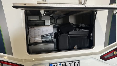 4p Chausson semi-integrated from 2019