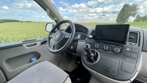 Calif – LIEFERWAGEN VW Kalifornien