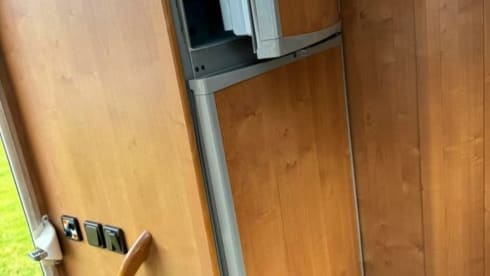 Camper Rapido 2006 – Rapido automaat 4 persoons