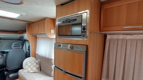 4p McLouis semi-integrated from 2007