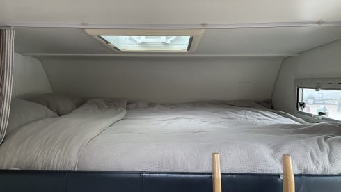 Coco  – 6 person family camper with air conditioning