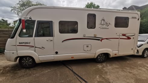 Luxury 4 berth motorhome. 