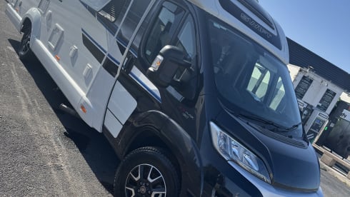 Sage – Modern Swift 4 berth motorhome