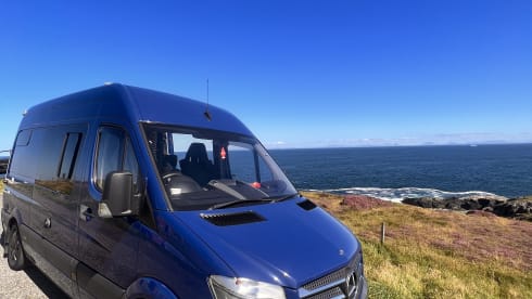 Ronnie – Fully Off-Grid Mercedes Heating & shower/Toilet (Insurance Included)