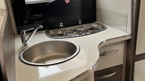 The Roamer – 6p McLouis integrated uit 2021