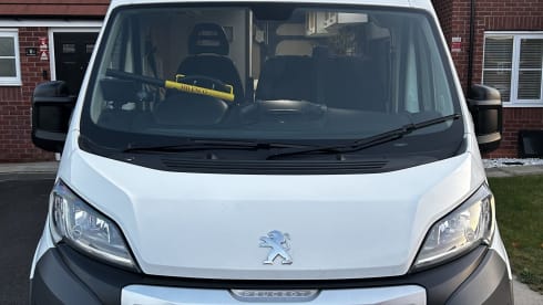 Annabel – Fabulous Off Grid Camper with Unique Design