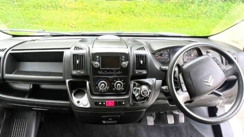 Rollerteam – Citroën-Wohnmobil mit 2 Schlafplätzen aus dem Jahr 2020