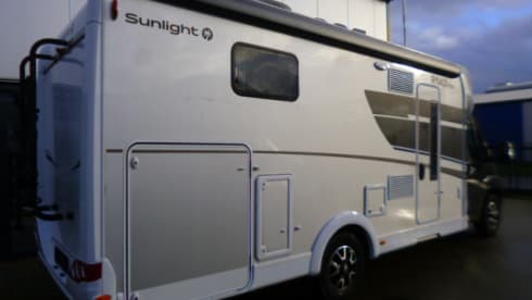 Billy – Hymer Carado with length beds, very suitable for tall people