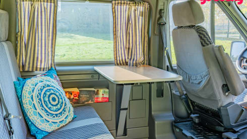 Zwabbel – 4p Ford campervan from 2003