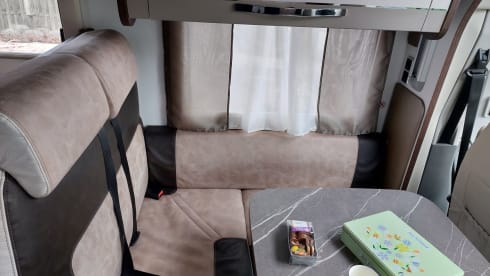 Benimar Cocoon – Luxury mobile home machine