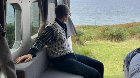 Tomo – 2 berth Peugeot campervan from 2017