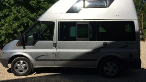 Hans Nugget (4p) – 4-seater Ford Nugget (2006)