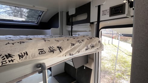 Wayfarer – 5p McLouis semi-integrated from 2025