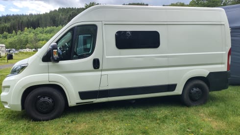 2p Citroën campervan from 2018