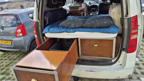 Yuno – Cozy and Functional Hyundai Euro 5 Campervan