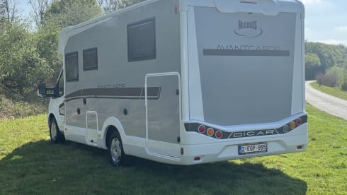 Nieuwe Avantgarde 373