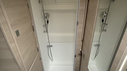 V55 – Motorhome Rapido V55 panel van