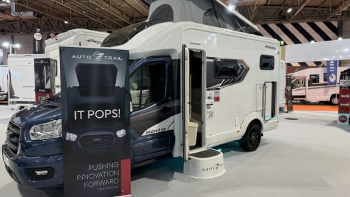 Autotrail Excel 620G with Pop Top Roof