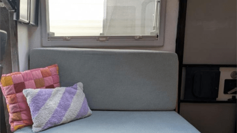 Freddy-van  – Comfortabel and spacious Iveco overcab motorhome for rent