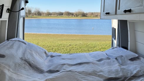 Happy Camper  – 3p Renault camper van from 2011
