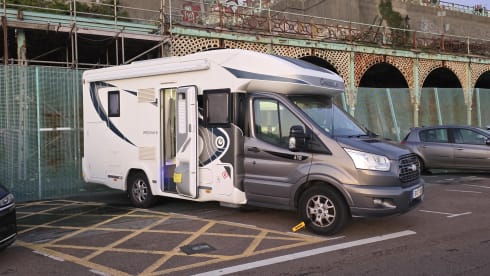 Miss Artemis – 4 berth Chausson semi-integrated from 2017