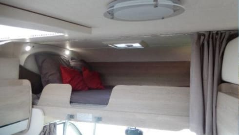 Camping-Car Capucine 5 places, avec climatiseur cellule.