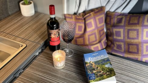 Skyler – The lil camper co - 4 Berth VW Campervan