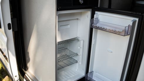 CG10 – 4-person Hymer bus from 2024
