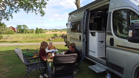 Benimar of 2019 - Compact yet spacious for a family of 4p