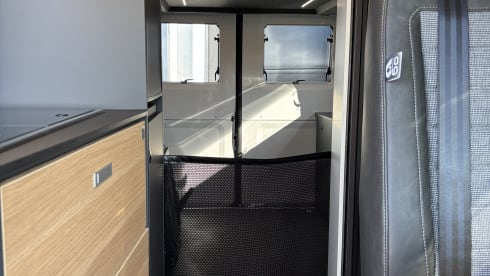 Adria Twin 640 SGX Sports AUTOMAAT