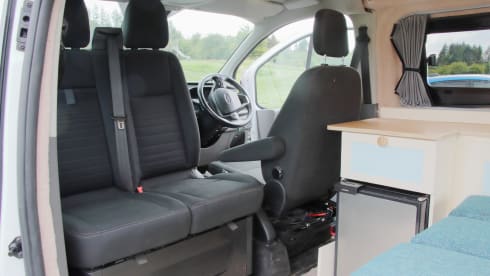 Freddy the Campervan – Freddy the Campervan – Cosy Quirky Van for Two Near Glasgow