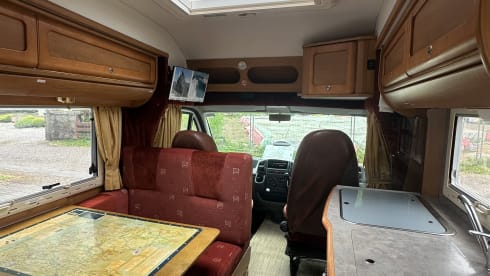 Rover  – 4 berth Fiat campervan PET FRIENDLY