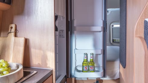 Weinsberg Carabus 600 MQH – 4p Knaus campervan from 2019