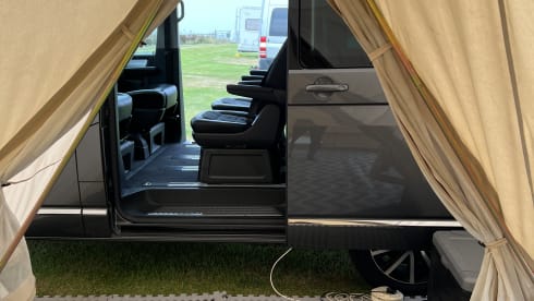 Carol – 2019 VW T6 Caravelle, 4 berth + a cosy bell tent & stove!